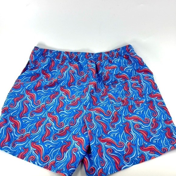 Vineyard Vines Swim Suit - Picture 2 of 6